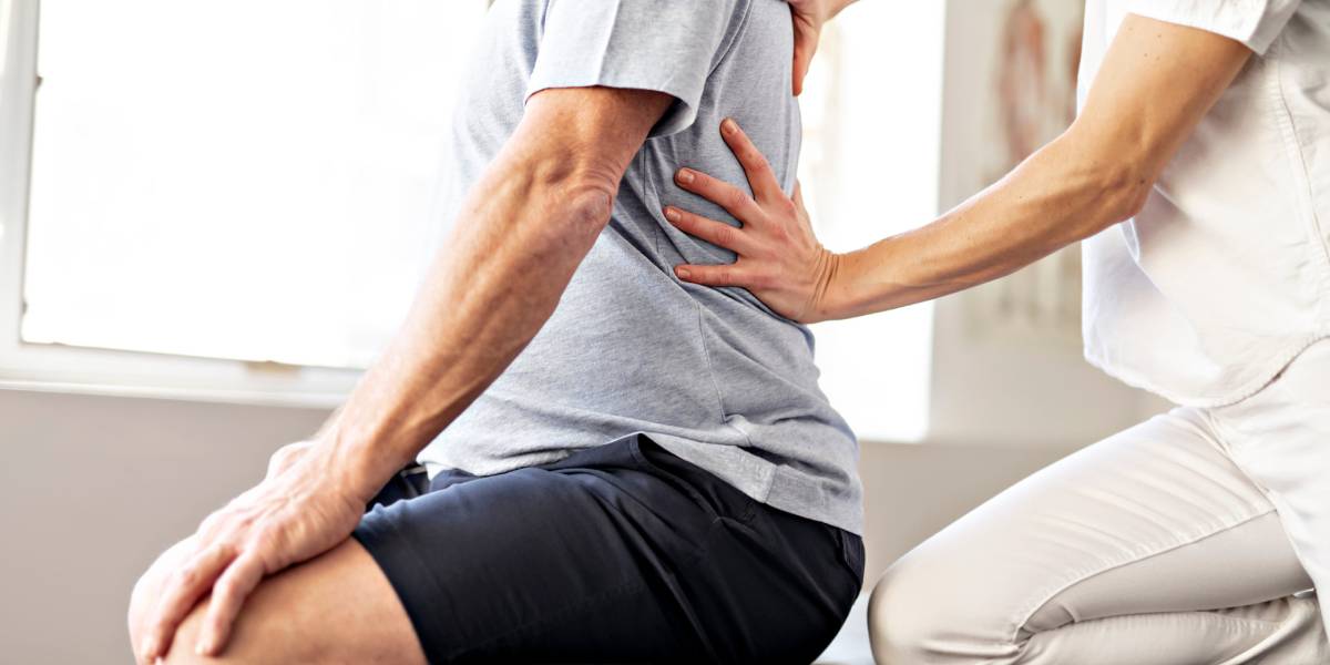 متخصص طب فیزیکی و توانبخشی